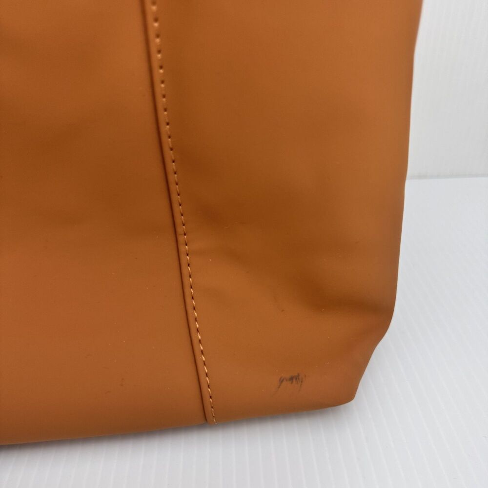 EUC Joyway Vegan Leather Travel Duffel w/ Pouch - Weekender Metro Style Carry On - Picture 8 of 13
